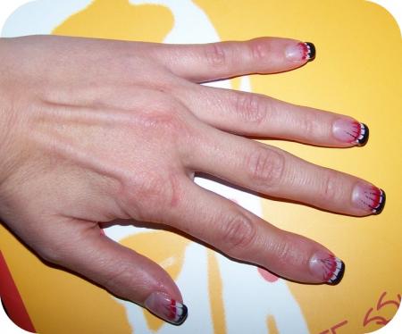 Ma nouvelle pose... Ongles spider woman... ;-)